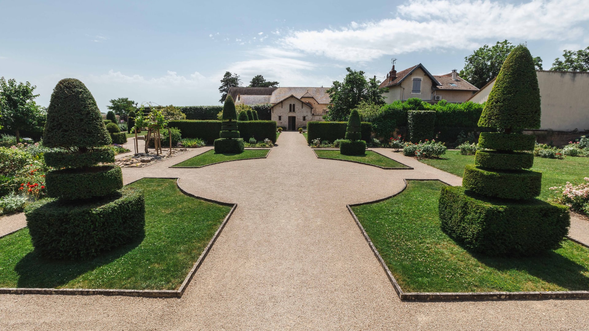 Our gardens: a True Ecosystem