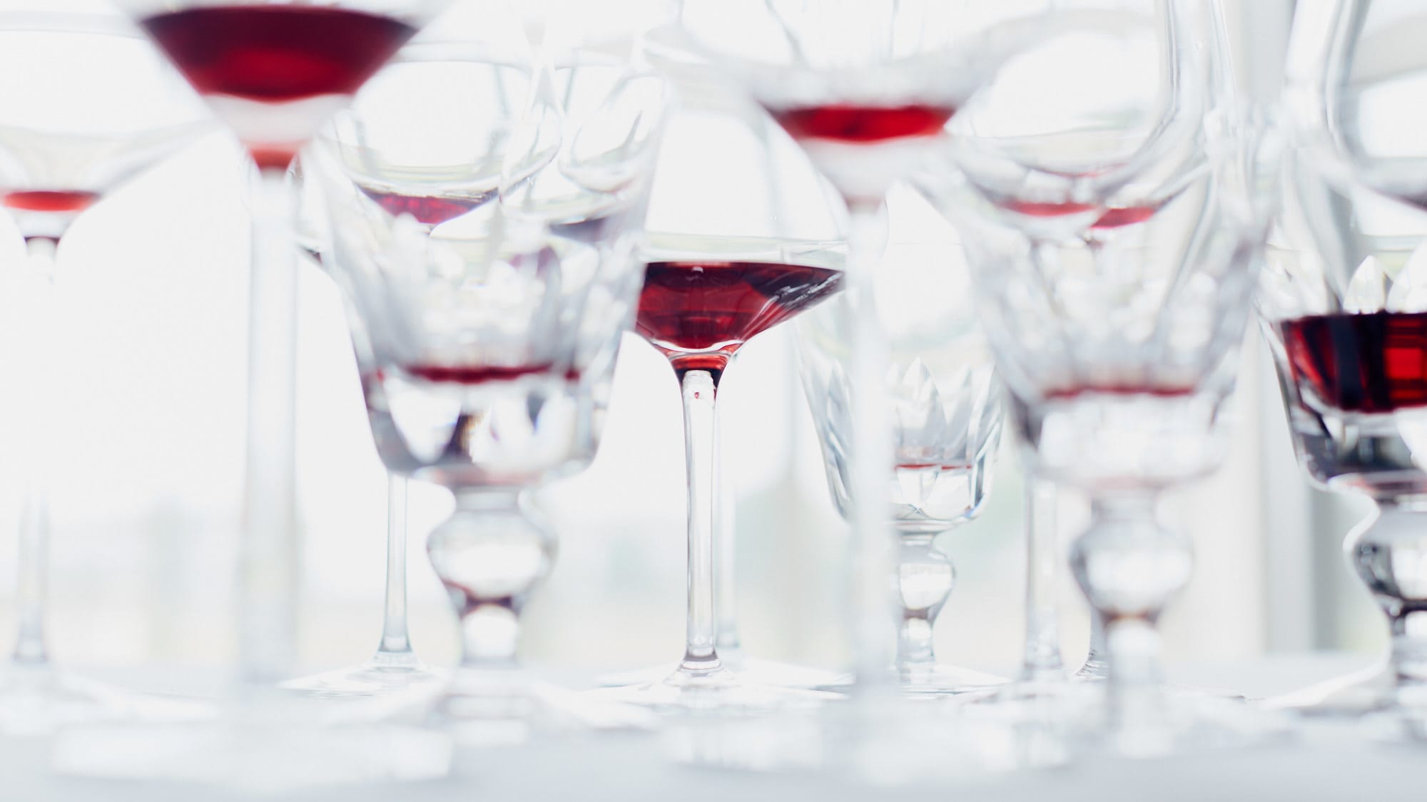 Cinq conseils pour servir votre vin comme un professionnel