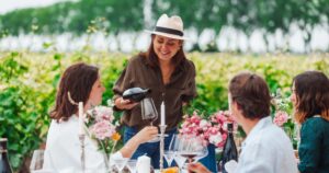 Le Château de Pommard sort son premier millésime certifié biodynamique.